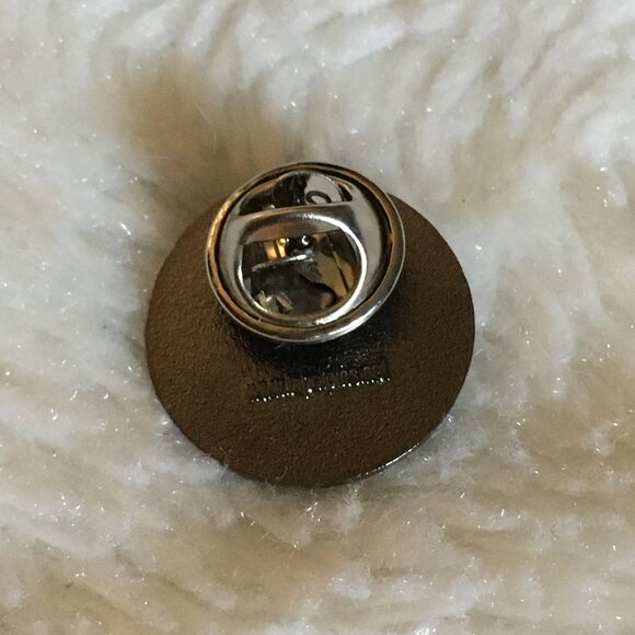 Official Homoestuck Virgo Astrology Lapel Pin - Picture 3 of 4